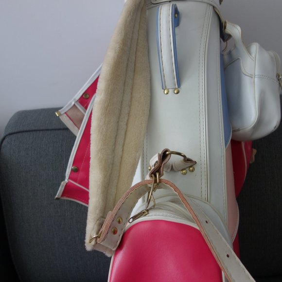 Super Cute Pink White and Blue Golf Bag with Makeup Purse Side Pouch - Picture 11 of 16